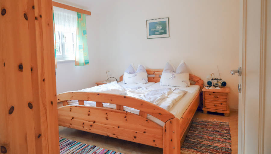 landhauswohnung-schlafzimmer
